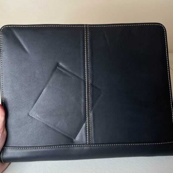 Leather Zip-Around Business Portfolio Ipad Holder - Picture 4 of 16
